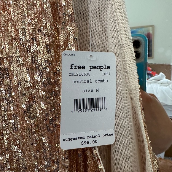 Free people sequin lights out halter top size M - Picture 3 of 6
